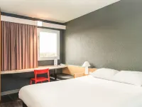 ibis Falaise Coeur de Normandie Hotels in Falaise