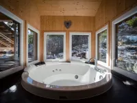 #1 Mit IR-Sauna&Sprudelbad Innen - Pysäköinti