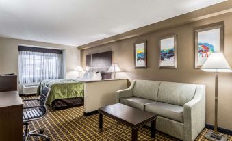 Quality Inn & Suites El Paso I-10