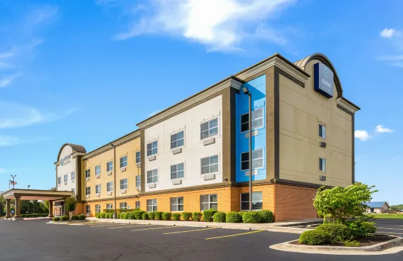 波茵特麥迪遜-亨茨維爾克拉麗奧酒店