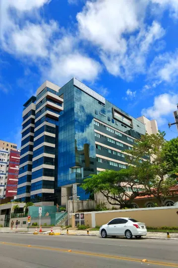 阿奎爾套房飯店