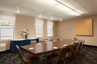 La Casa Inn & Suites - Middleboro Hotels in Bridgewater