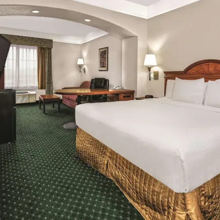 La Quinta Inn & Suites by Wyndham Stephenville
