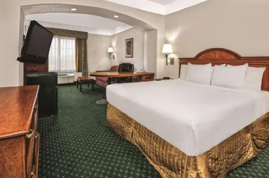 La Quinta Inn & Suites by Wyndham Stephenville