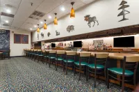 Red Lion Hotel & Conference Center Cheyenne - bar