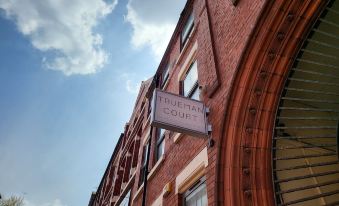 Trueman Court Luxury Serviced Apartments