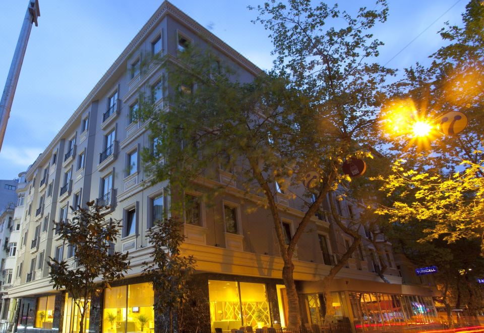 hotel overview picture