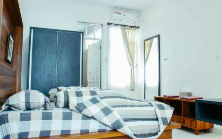 Happy House Bandung ( 3 Bedrooms )