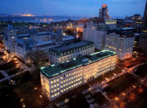 Hôtel le Concorde Québec