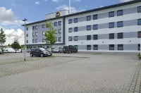 B&B โรงแรม Mainz-Hechtsheim - ที่มีที่จอดรถ