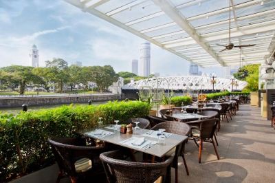 レストラン フラトン ホテル シンガポール（ステイケーション可）の写真