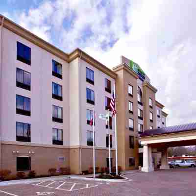 Holiday Inn Express & Suites Knoxville West - Oak Ridge Hotel Exterior