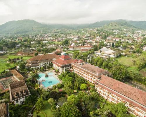 Royal Hotel and Villa Batu Hotels in Batu