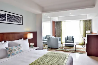 Fairfield by Marriott Indore Các khách sạn gần Siddhi vinayak complex MR 9 Square,indore