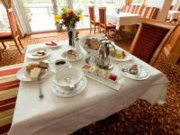Gartenhotel & Weingut Pfeffel Dürnstein - sarapan