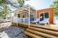 Zaton Holiday Resort Mobile Homes Hotel a Vlasici