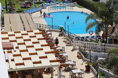 Aparthotel Paladim & Alagoamar Hotel a 