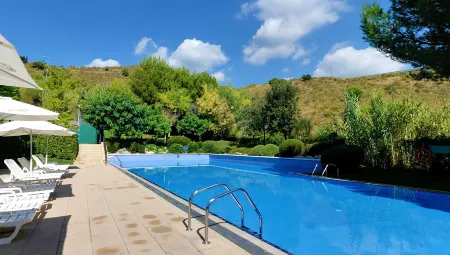 Abba Garden Отели рядом с достопримечательностью «Walden7»