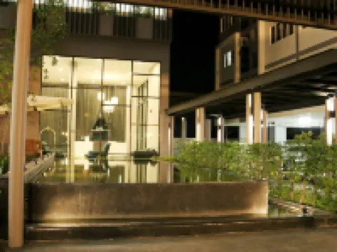 ไอ เรสซิเดนซ์ โฮเทล โรงแรมในอำเภอ คลองหลวง