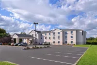 Wingate by Wyndham Grove City Hotels in Springfield Township