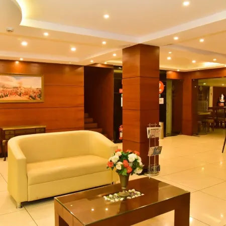 Hotel Golden Castle