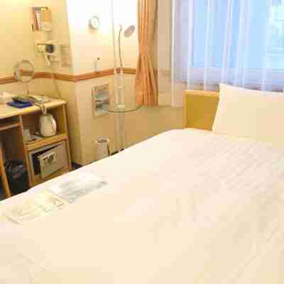 Toyoko Inn Gifu Rooms
