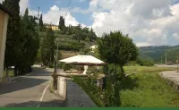 Bed & Breakfast Gemma Hotels in Grezzana