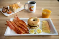 Comfort Inn Mount Pleasant – Racine - breakfast
