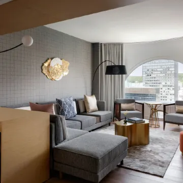 Montreal Marriott Chateau Champlain
