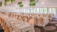 The Glen Hotel and Suites Hotels in Loganholme