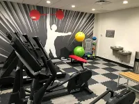 GLō Best Western Enid OK Downtown/Convention Center Hotel - Gym