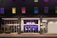 Yotel Miami Hotels near Magic City Casino