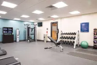 Hampton Inn Big Rapids - Gym