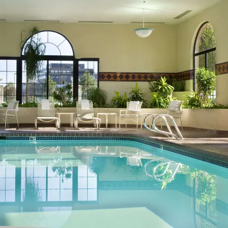 Embassy Suites by Hilton Kansas City International Airport