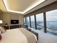 Fairmont Baku - Flame Towers Hoteles cerca de Plaza de la Bandera Nacional