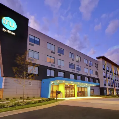 Tru by Hilton Mason Kings Island Hotels near Monster