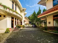 Pilatus Hotel Bandung Hotel di Sukarasa
