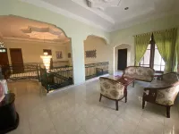 Wisma Syafana Syariah Hotel di Semen