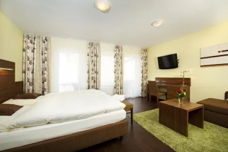 Hotel Storck Отели в г. Диссен-ам-Тойтобургер-Вальд