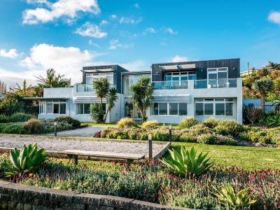 Waiheke Waterfront Lodge