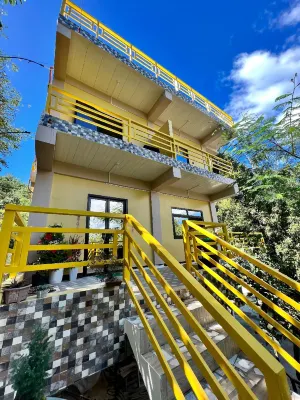Garden Nen Ines Guest House Hotels in Ла-Тринидад