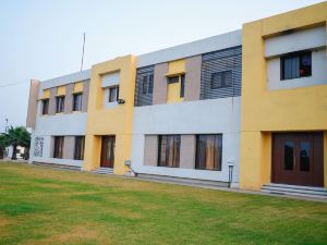 Omkar Resort and Lawn