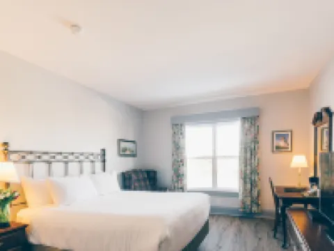 The Loyalist Country Inn & Conference Centre Hotels in Summerside