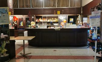 Supak Hotel