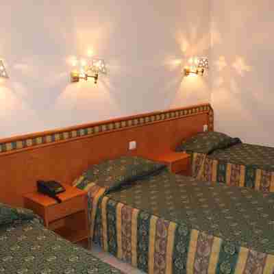 Real Caparica Hotel Rooms