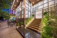 Kiwi Hotel and Apartment