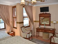 Aruna Hotel 5K RUG STORE yakınındaki oteller
