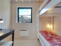 "Gunver" - 150m from the Sea