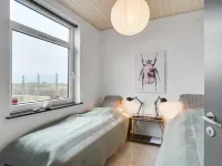 "Fris" - 100m from the Sea