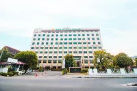 Hotel Mutiara Merdeka Hotels in Senapelan